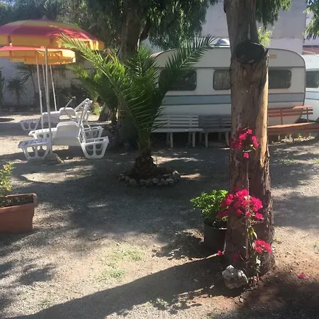 Ξενοδοχείο με διαμερίσματα La Quiete Taureana